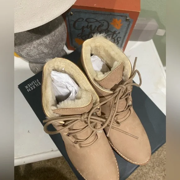 Eileen Fisher Womens 8.5 Alpine Earth Wedge Booties Shearling Lined Nubuck - Picture 5 of 10